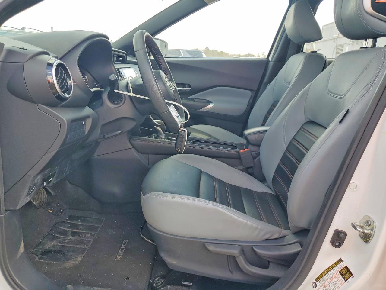 2023 Nissan Kicks Sr - zdjęcie 7