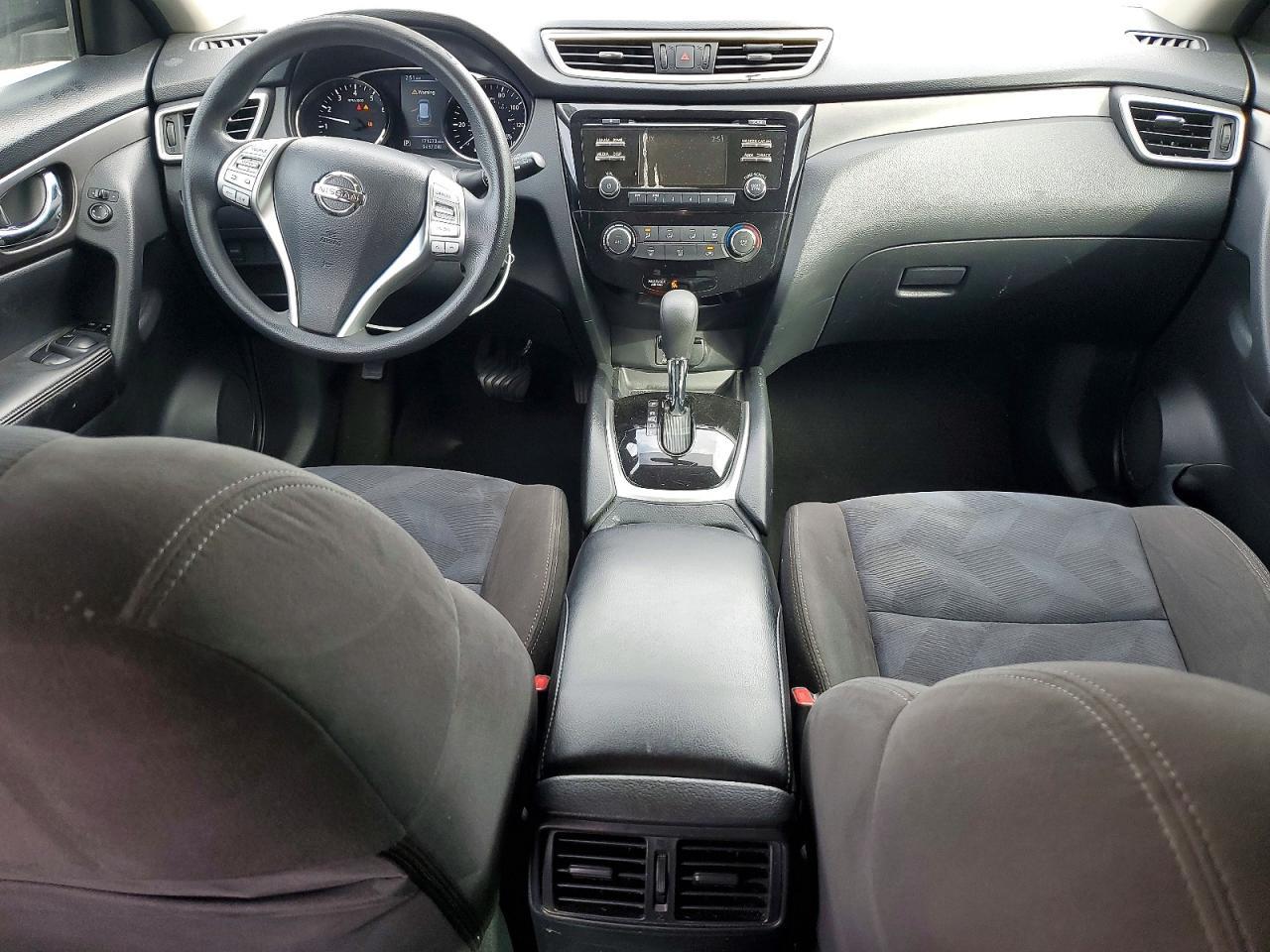 2015 Nissan Rogue S - zdjęcie 8