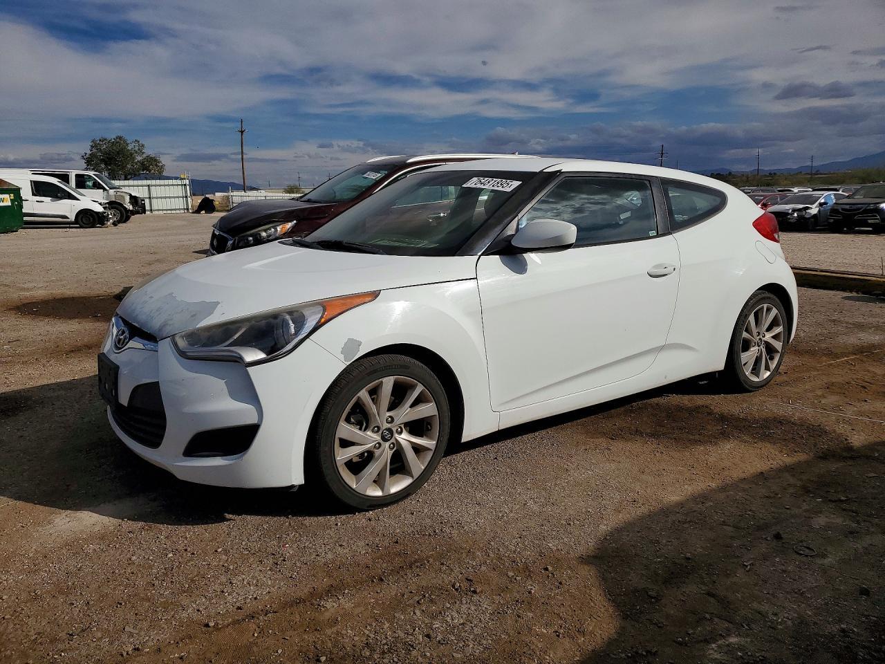 2016 Hyundai Veloster - zdjęcie główne