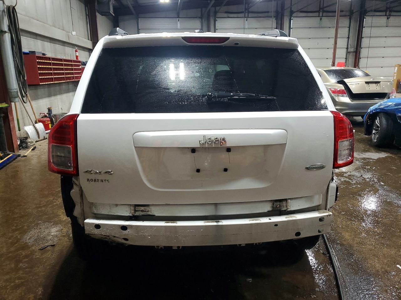 2013 Jeep Compass Latitude - zdjęcie 6