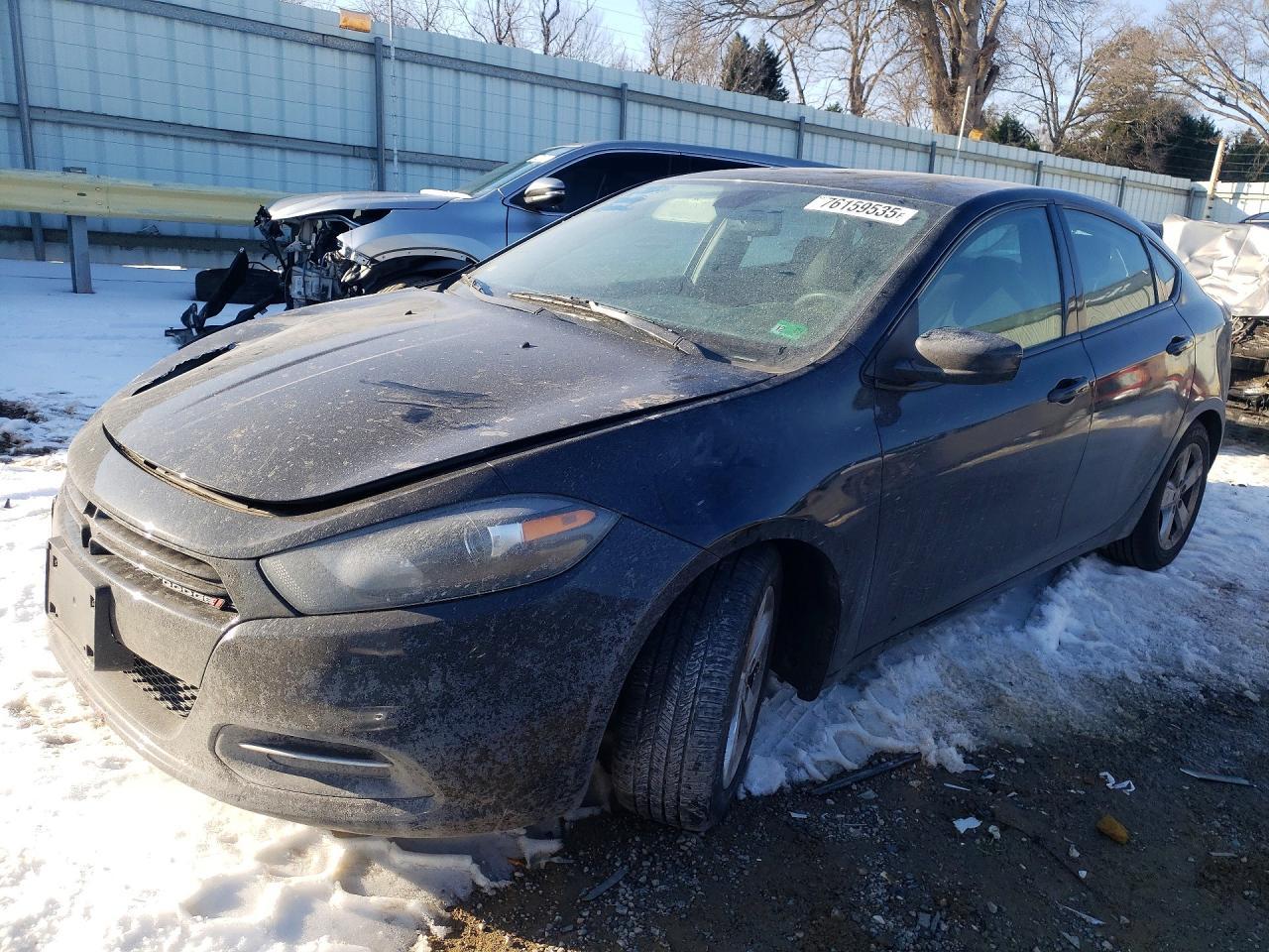 2016 Dodge Dart Sxt - zdjęcie główne