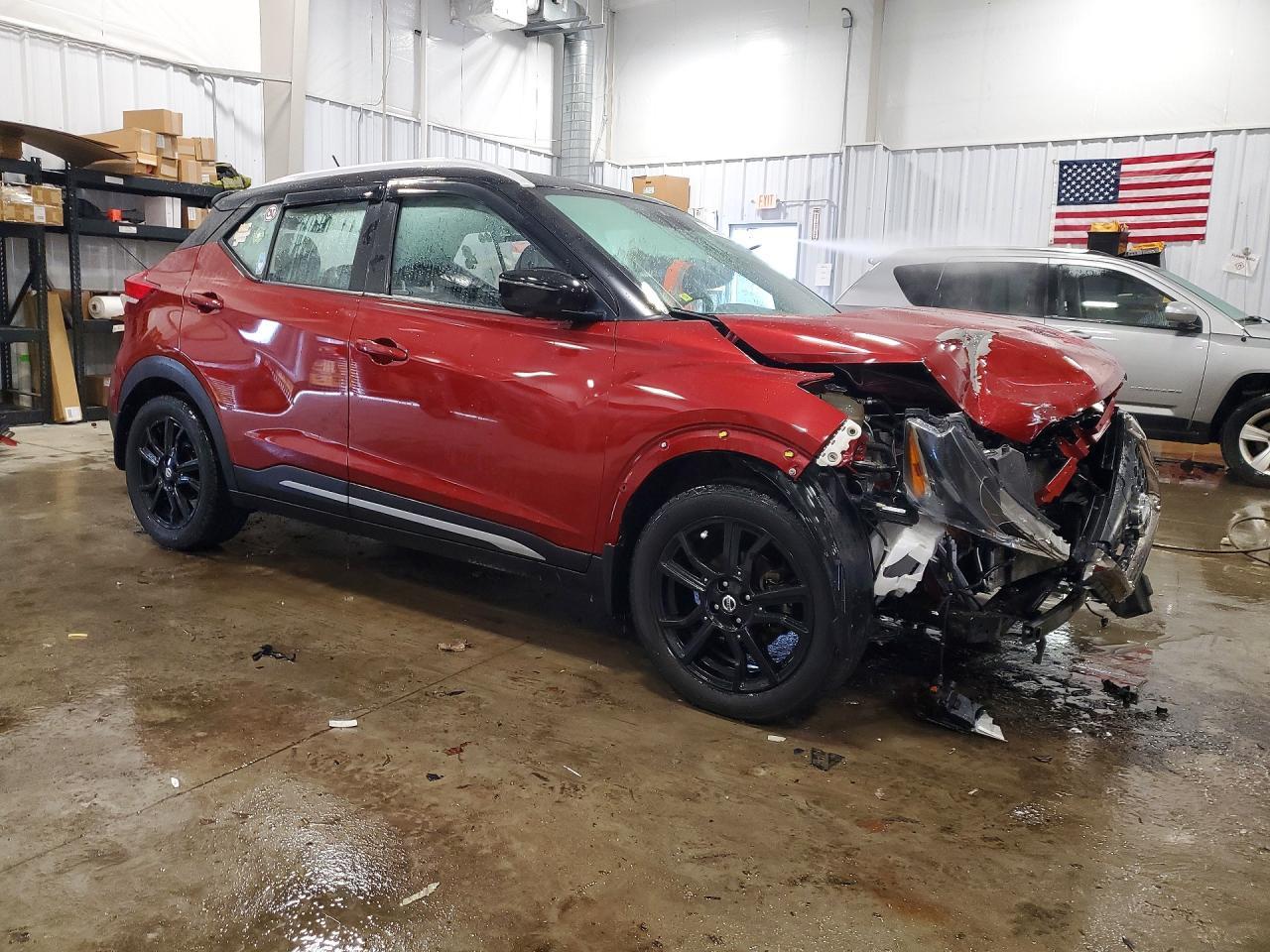 2020 Nissan Kicks Sr - zdjęcie 4