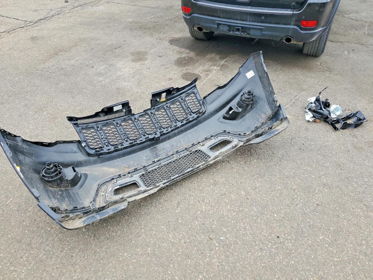 2021 Jeep Grand Cherokee Trailhawk - zdjęcie 13