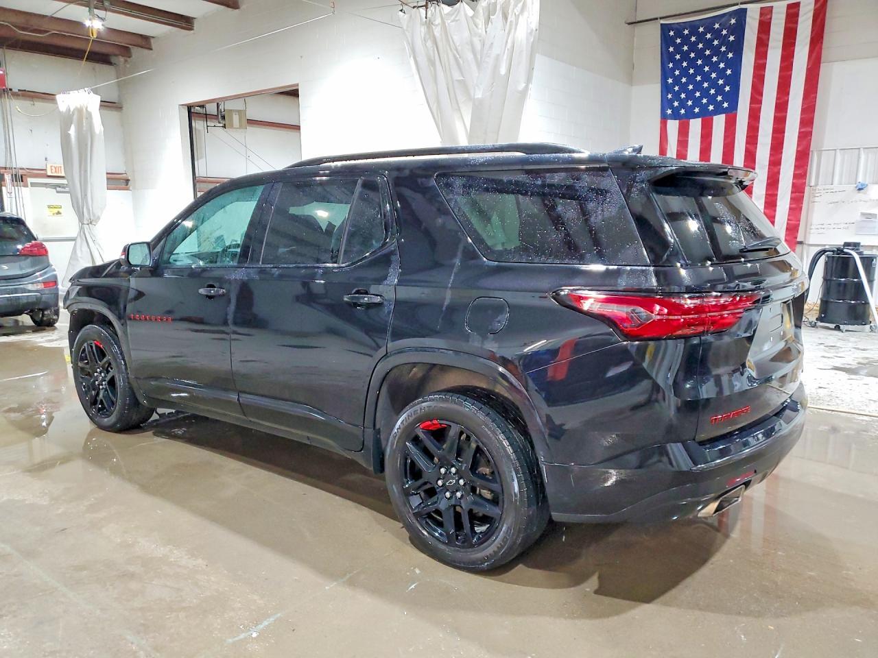 2023 Chevrolet Traverse Premier - zdjęcie 2