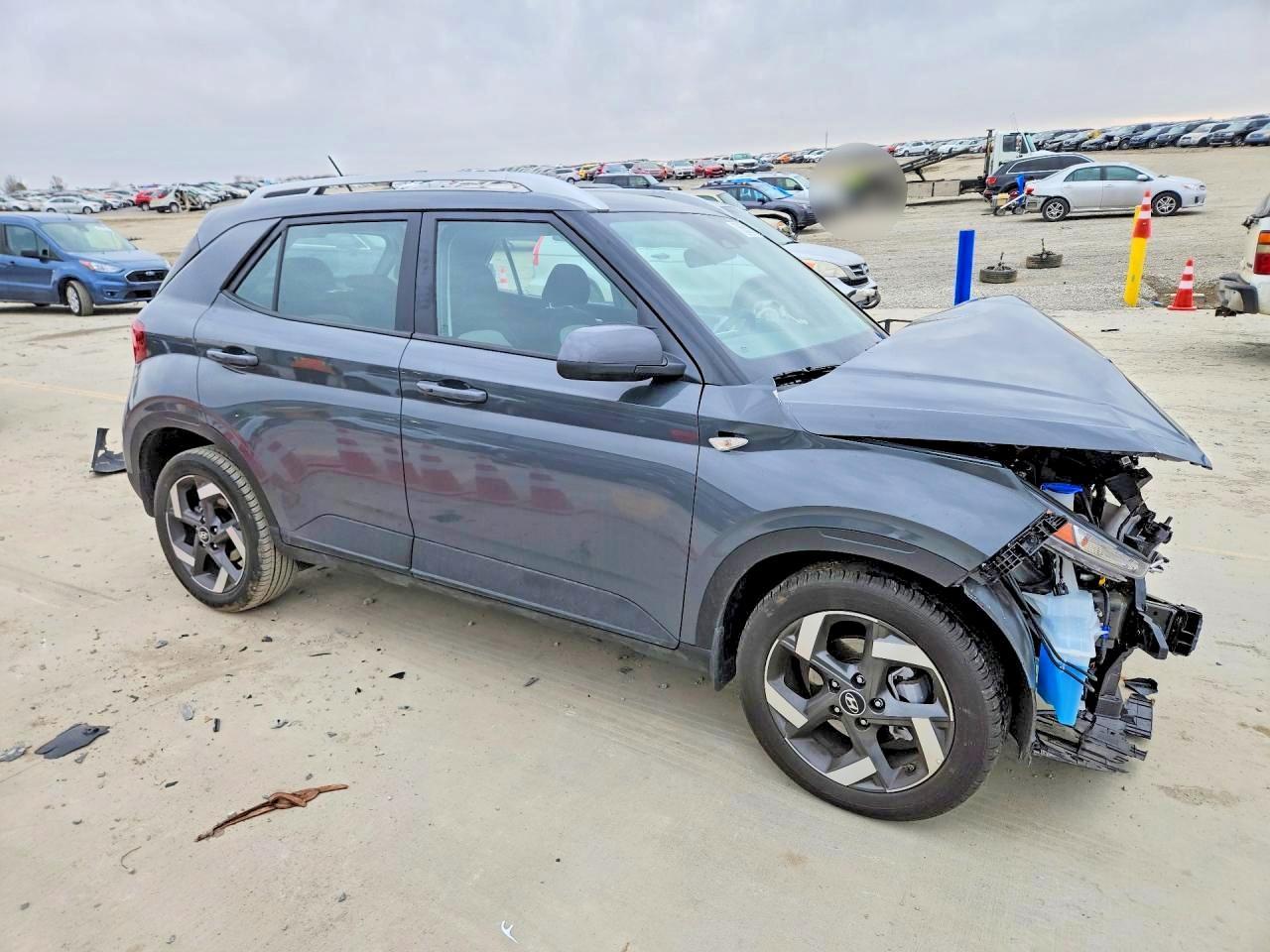 2025 Hyundai Venue Sel - zdjęcie 4