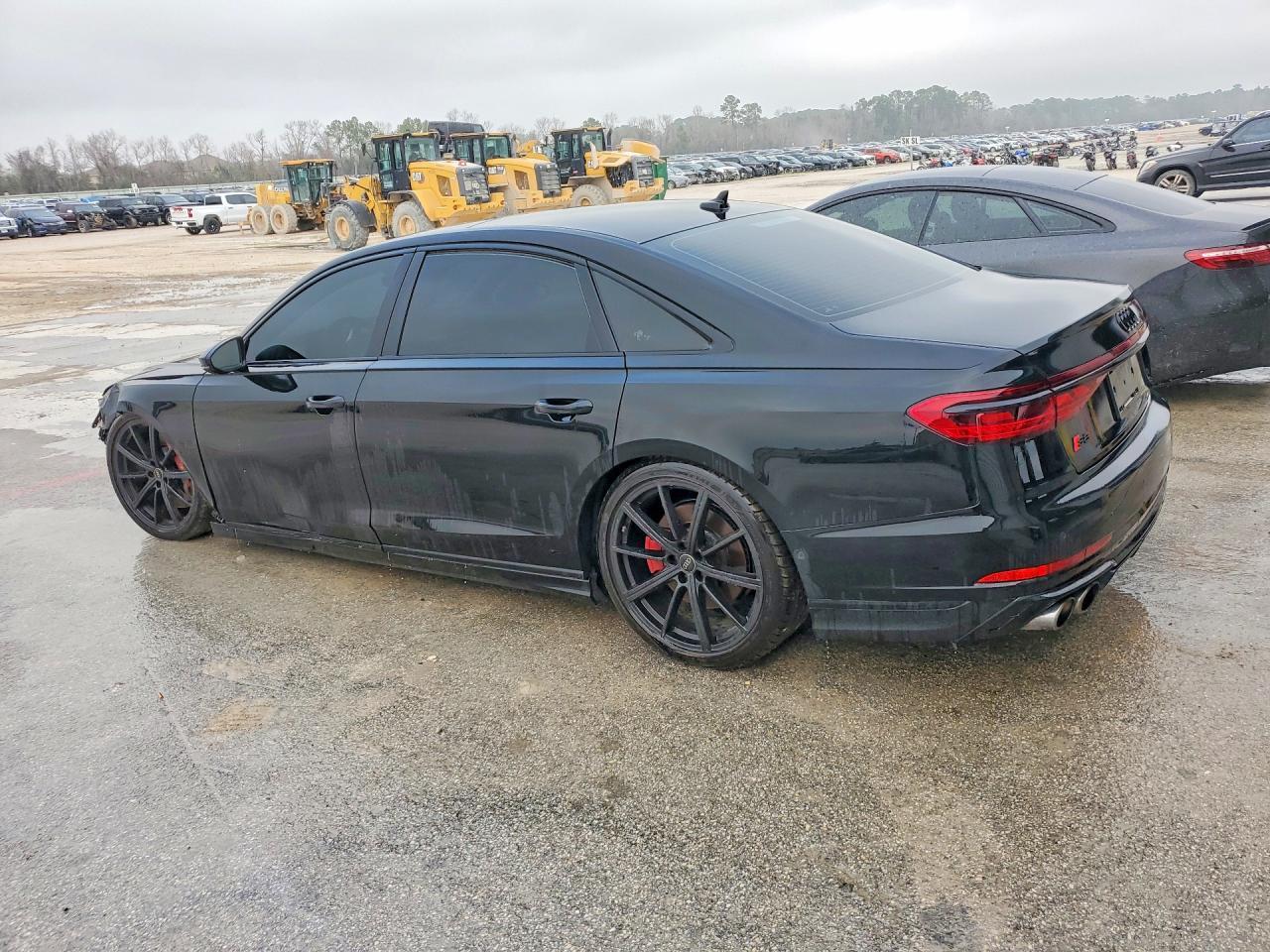 2023 Audi S8 - zdjęcie 2