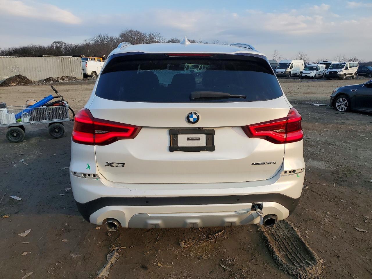 2018 BMW X3 xDrive30I - zdjęcie 6