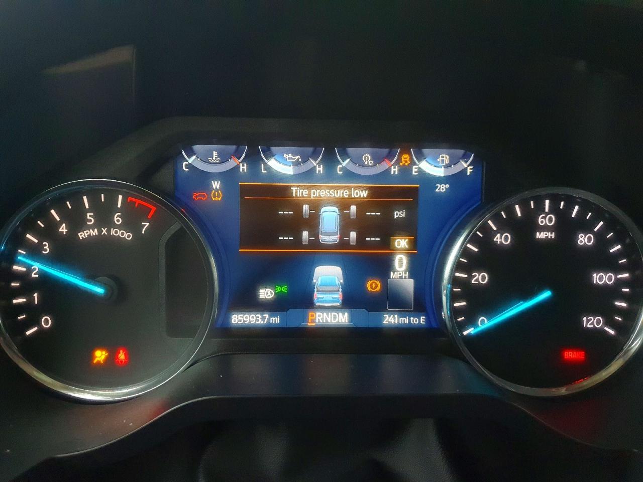 2022 Ford Expedition Max Limited - zdjęcie 9