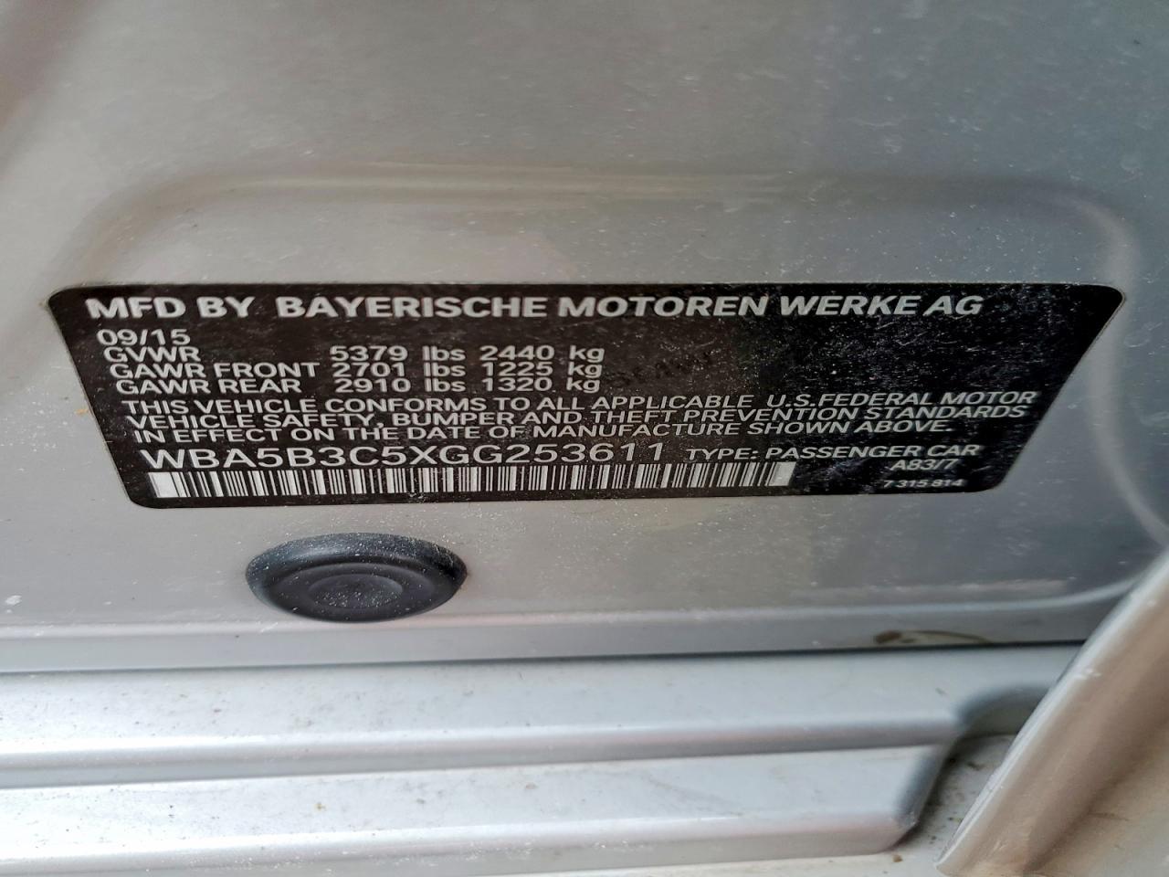 2016 BMW 535 Xi - zdjęcie 12