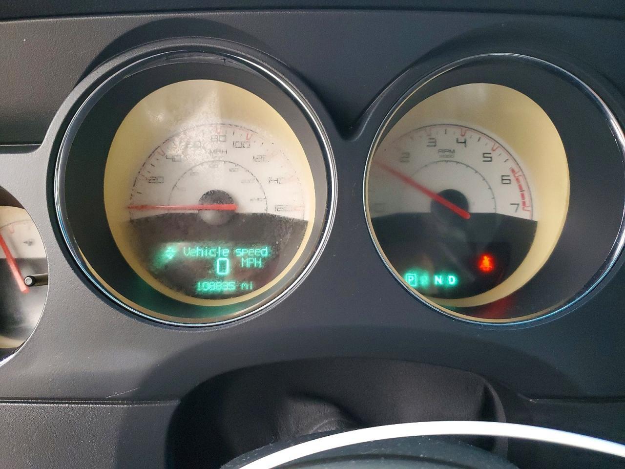 2014 Dodge Challenger R/T - zdjęcie 9