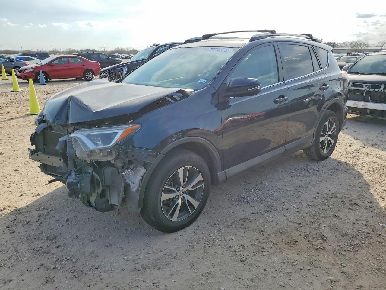 2018 Toyota Rav4 Adventure - zdjęcie główne