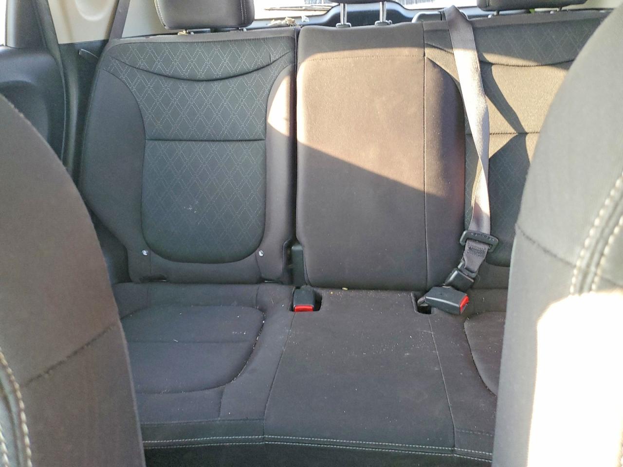 2016 Kia Soul Base - zdjęcie 10