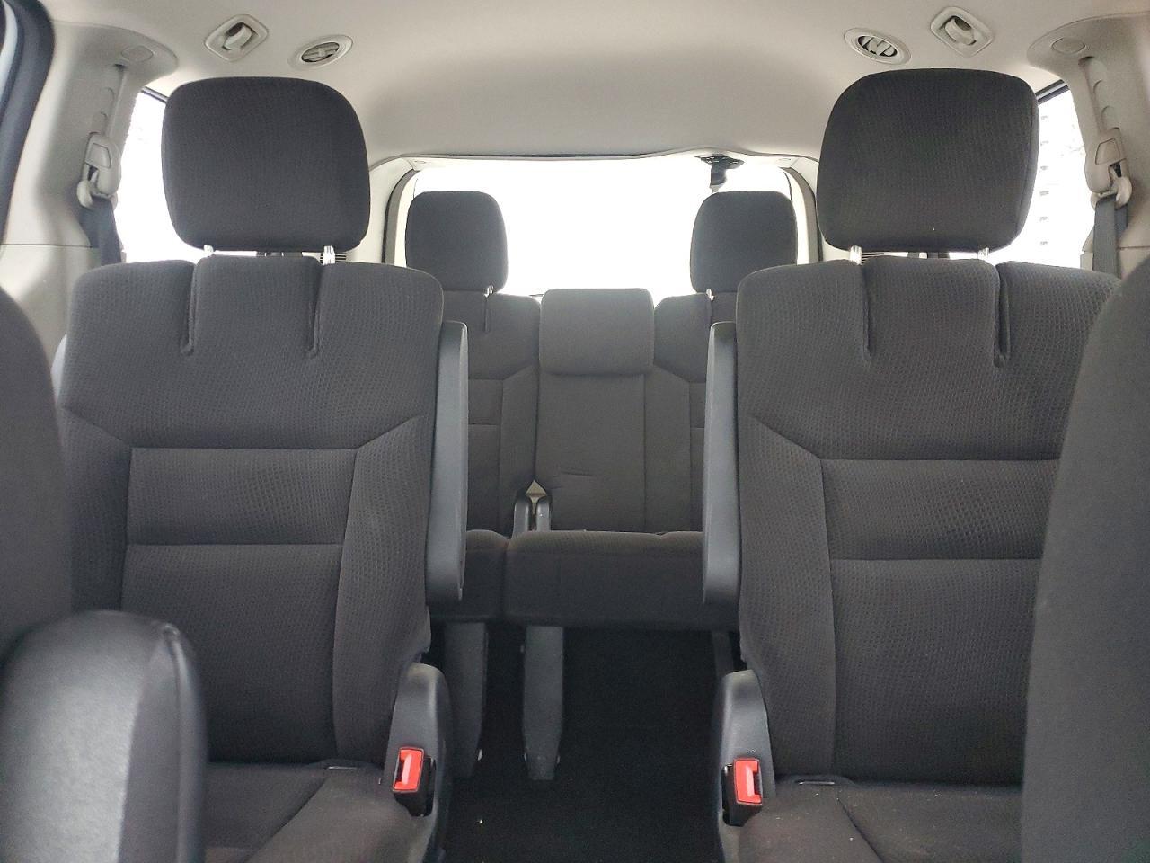 2016 Dodge Grand Caravan Se - zdjęcie 10