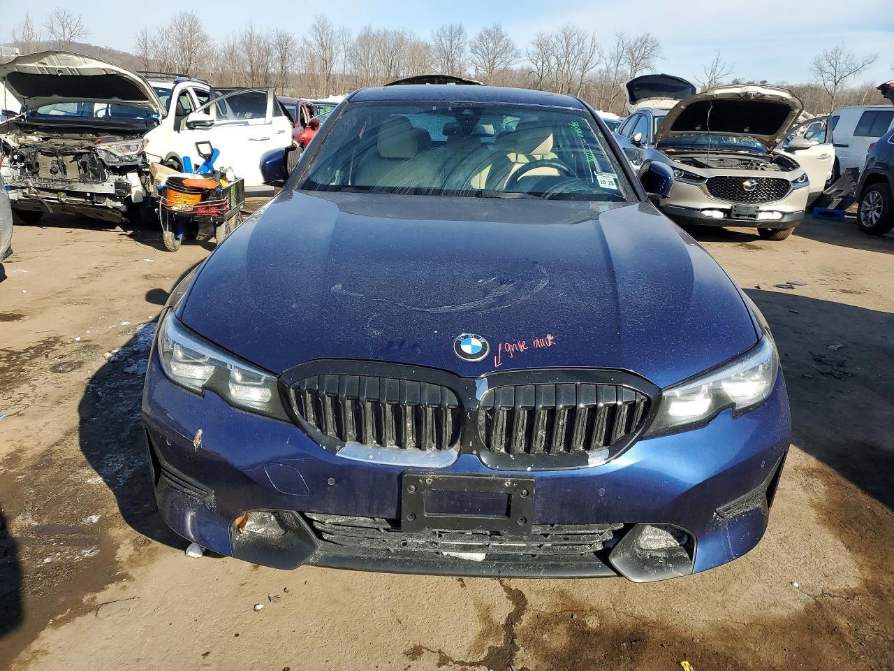 2020 BMW Seria 3 330i - zdjęcie 5