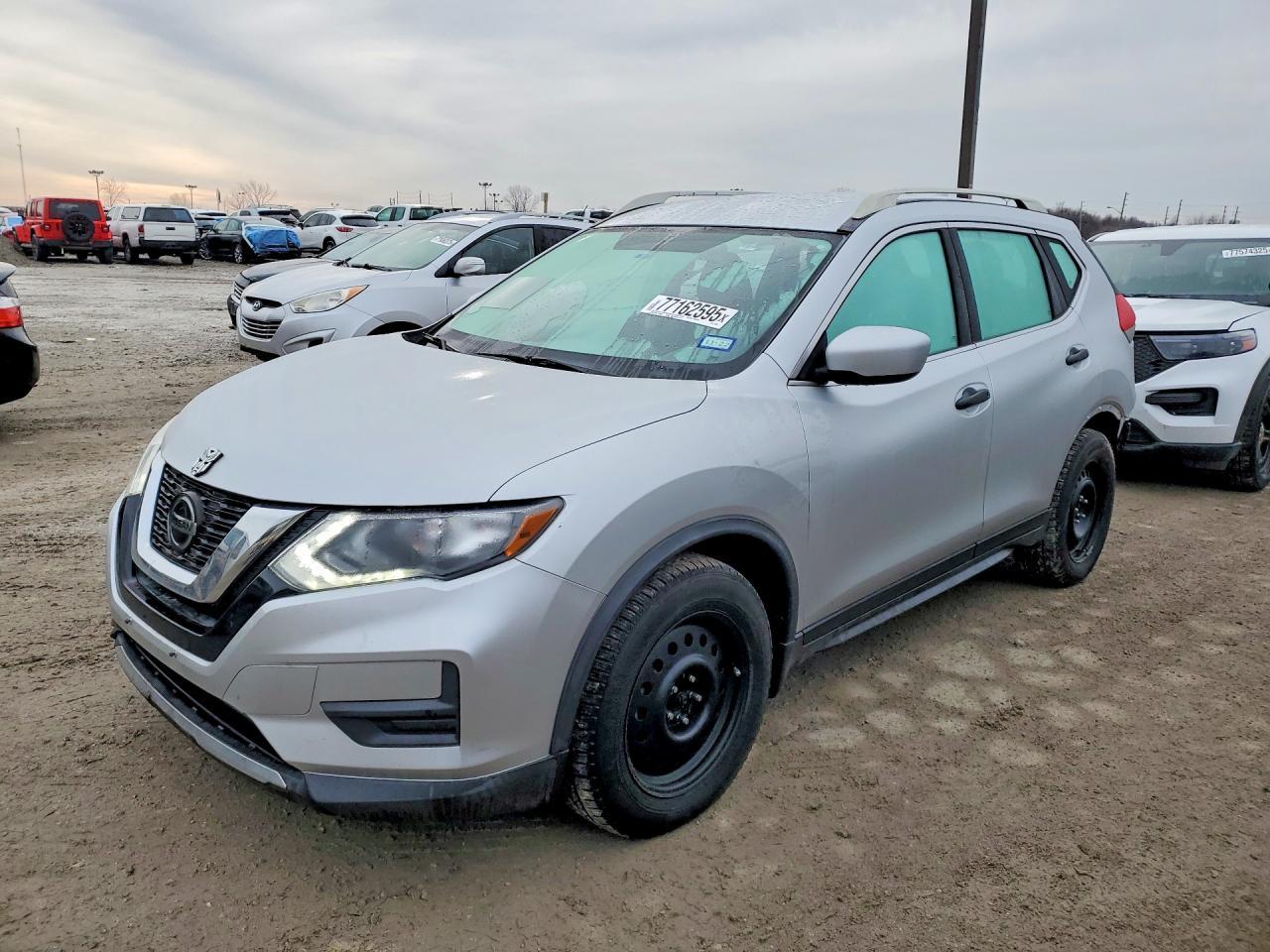 2018 Nissan Rogue S - zdjęcie główne