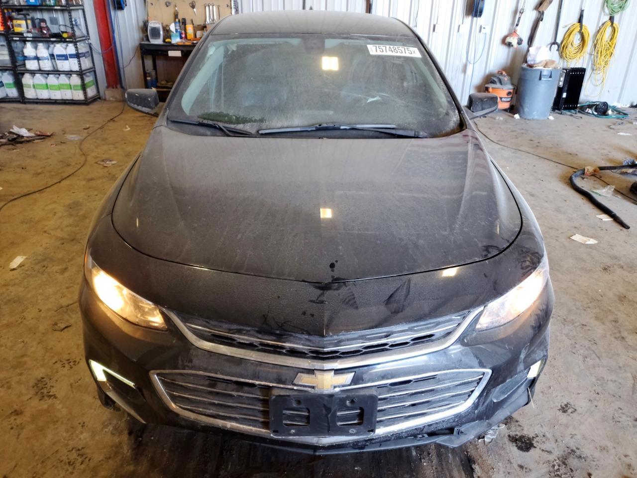 2017 Chevrolet Malibu Premier - zdjęcie 5