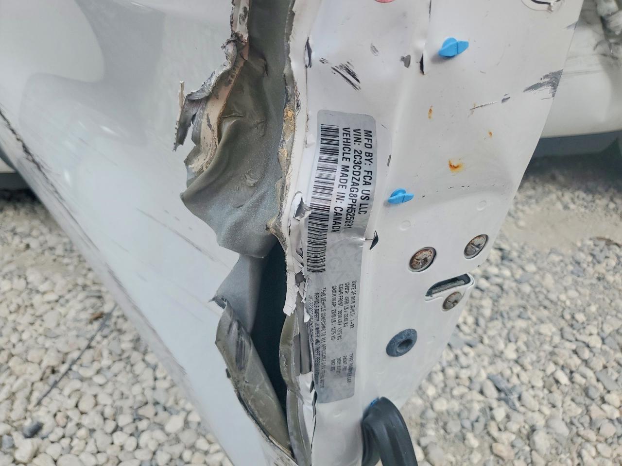 2023 Dodge Challenger Sxt - zdjęcie 13