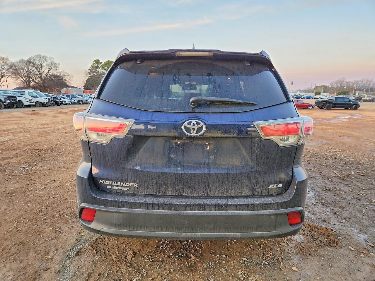 2016 Toyota Highlander Xle - zdjęcie 6