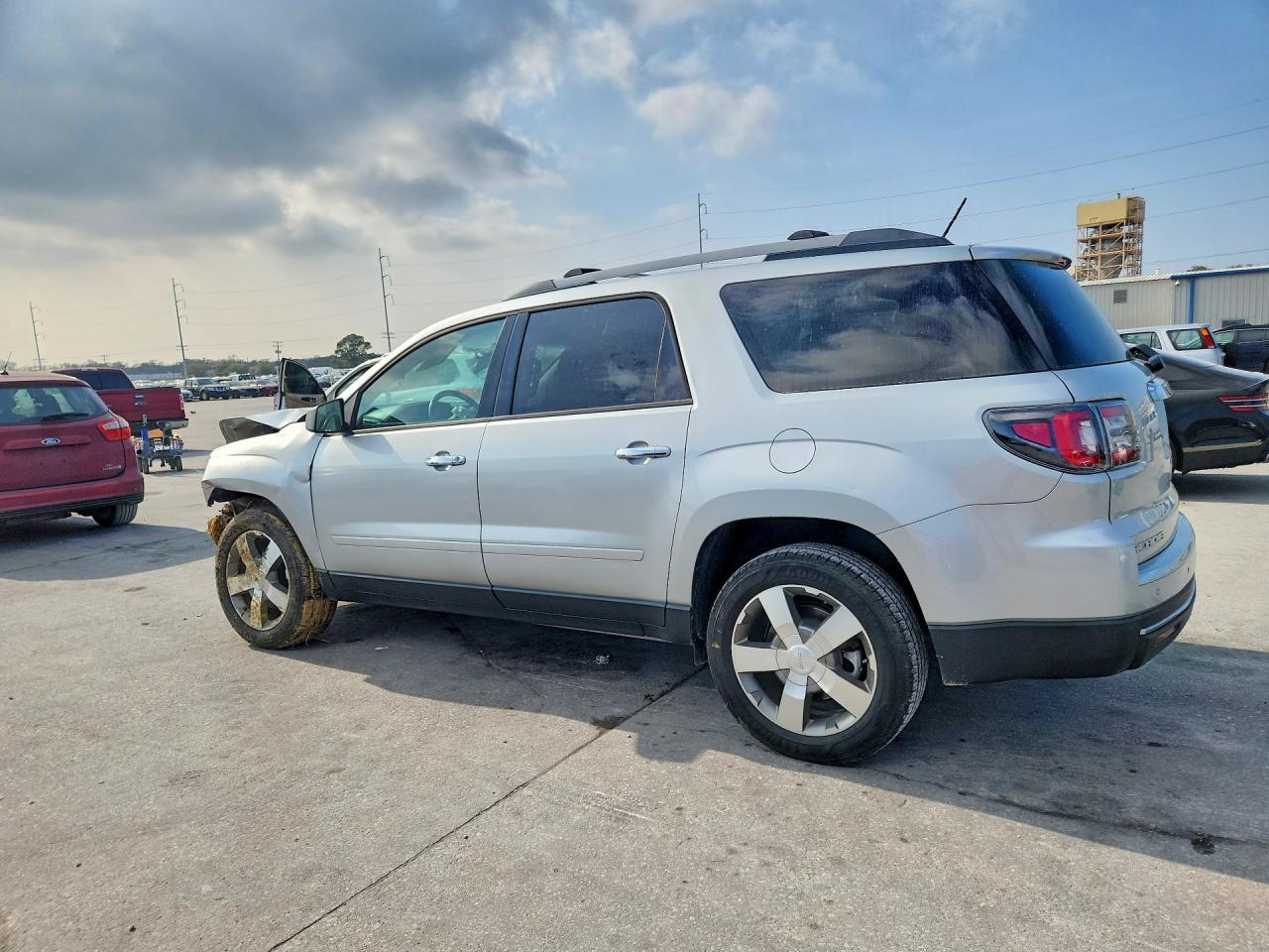 2015 GMC Acadia Sle - zdjęcie 2