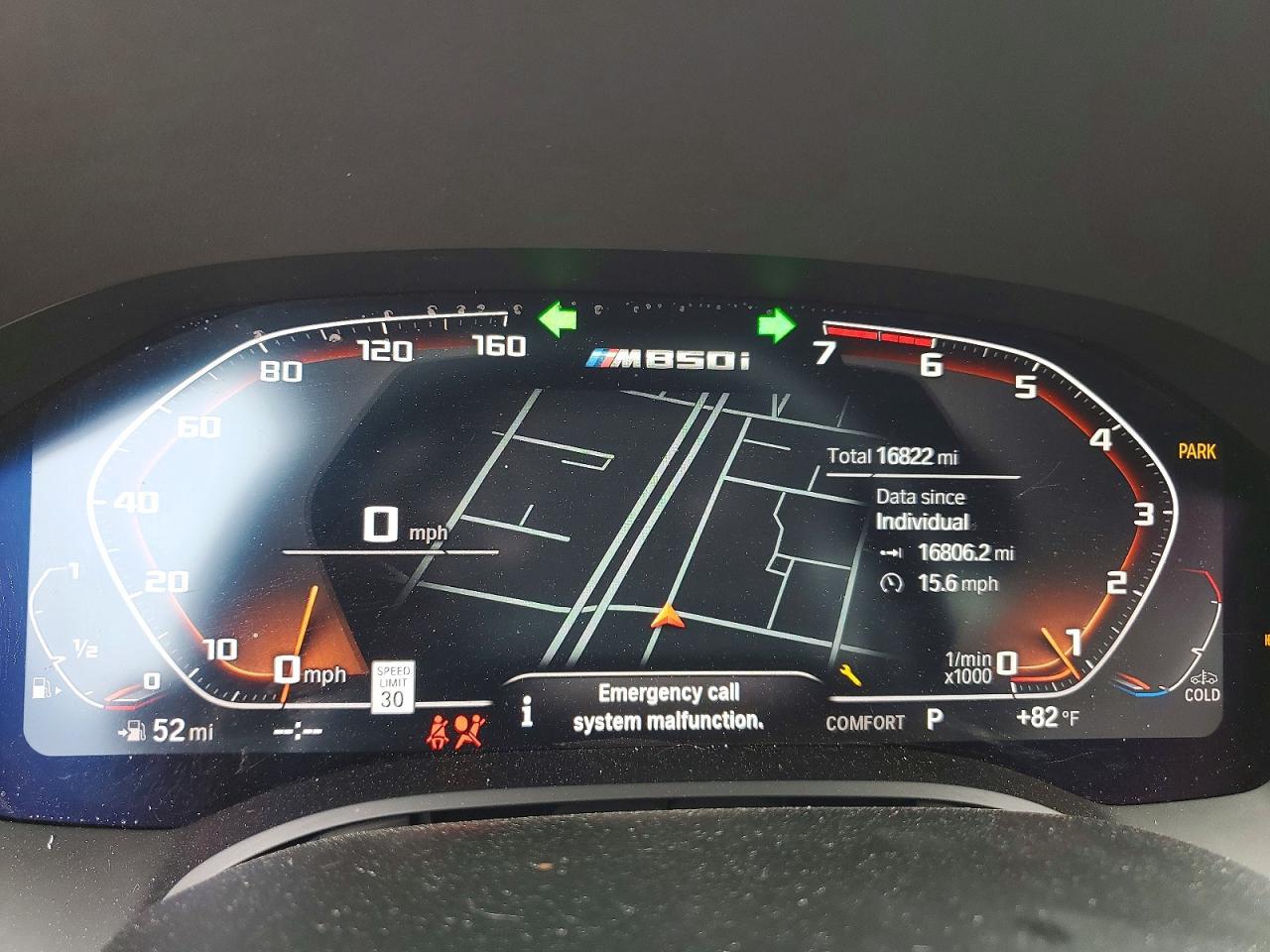2024 BMW M850Xi - zdjęcie 9