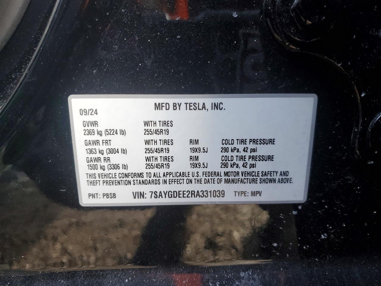 2024 Tesla Model Y - zdjęcie 13