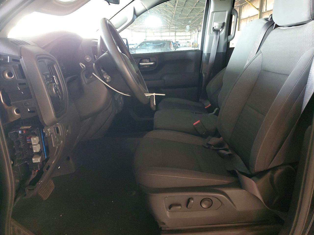 2022 Chevrolet Silverado C1500 Custom - zdjęcie 7