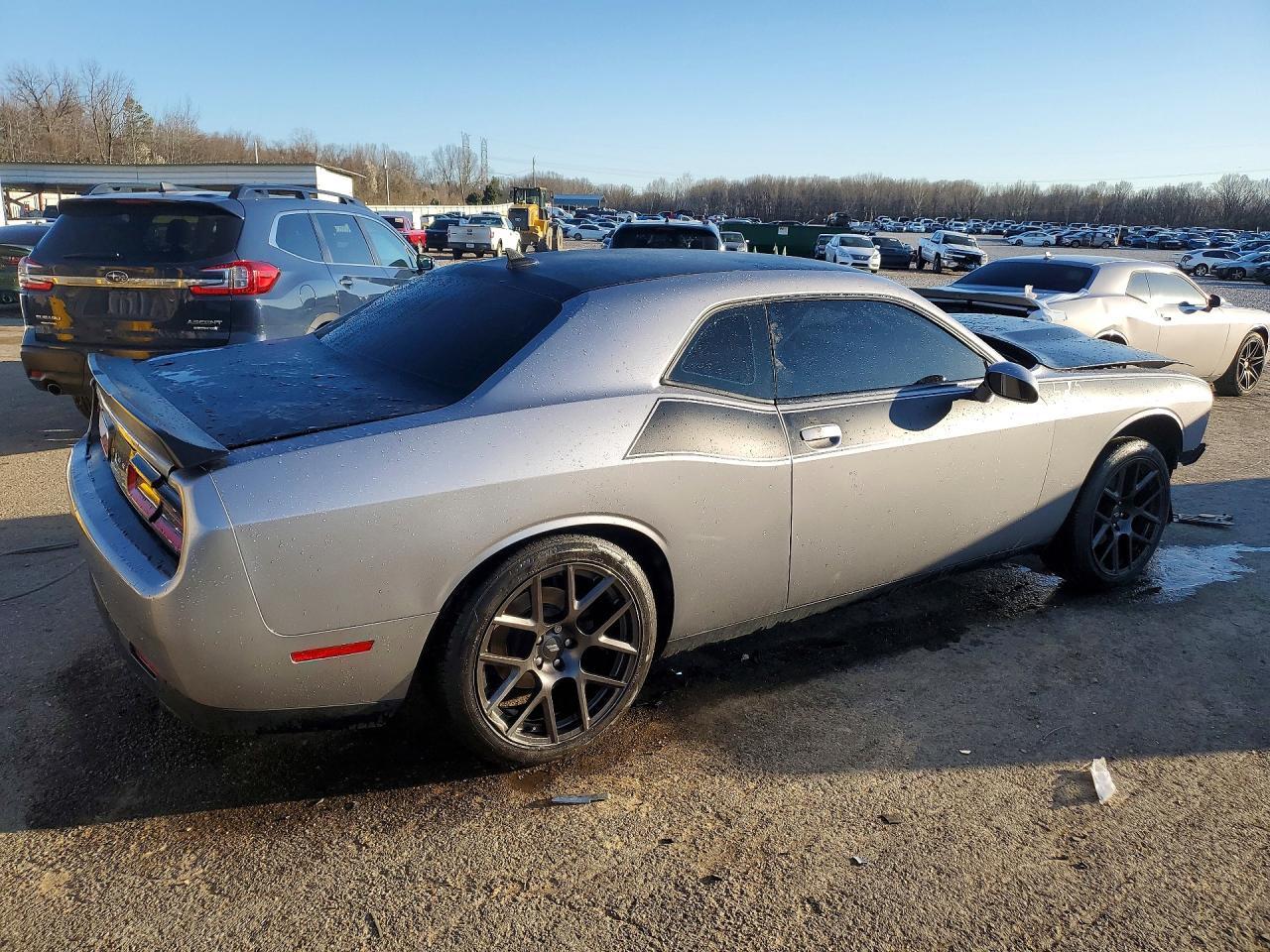 2017 Dodge Challenger R - zdjęcie 3