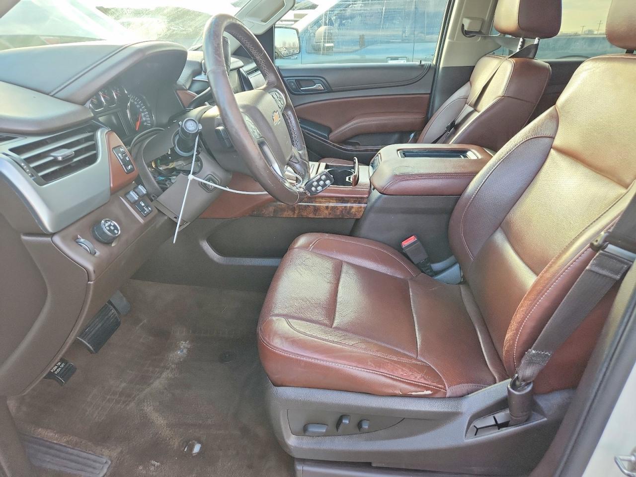 2015 Chevrolet Suburban C1500 Ltz - zdjęcie 7