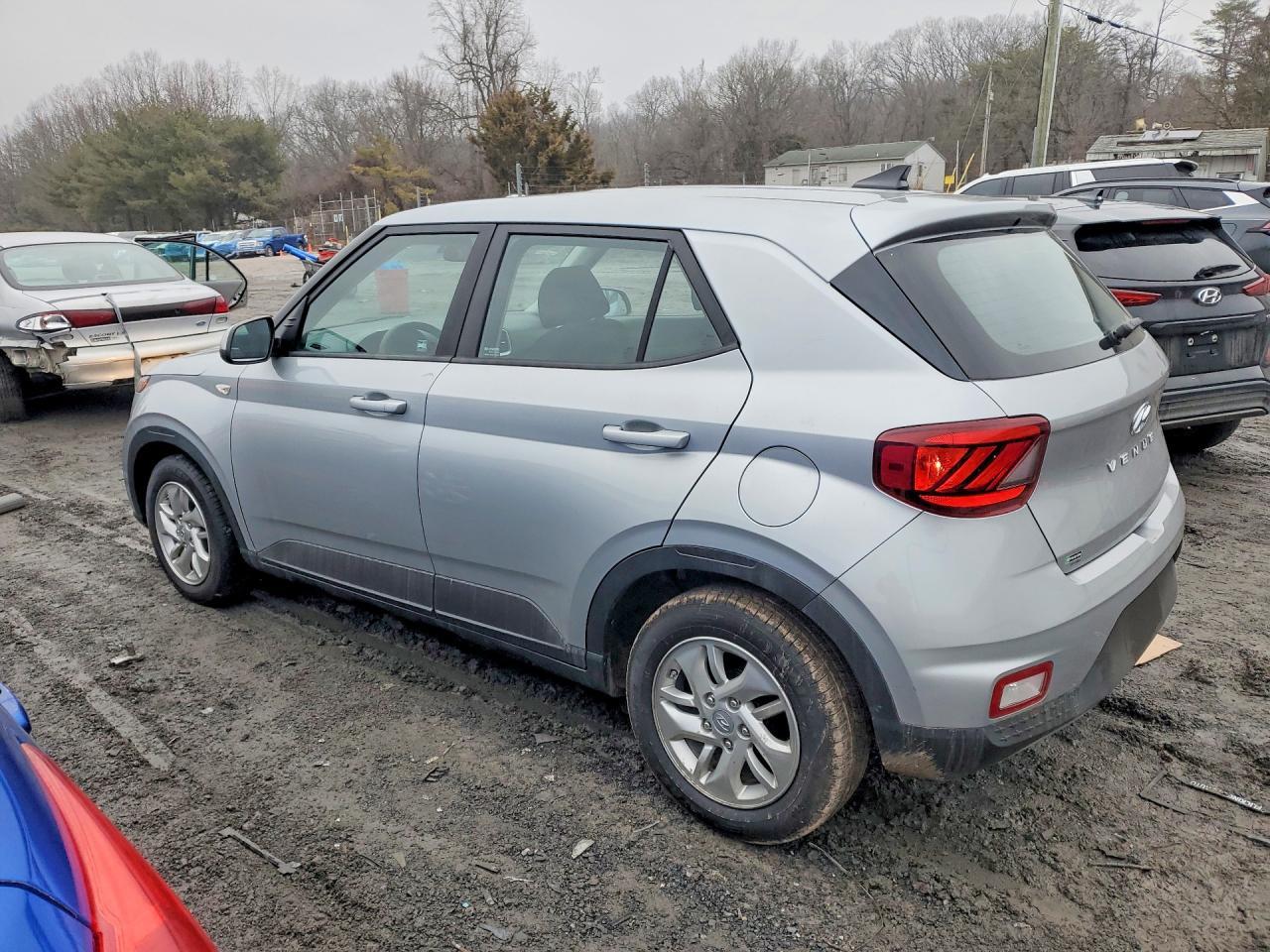 2021 Hyundai Venue Se - zdjęcie 2