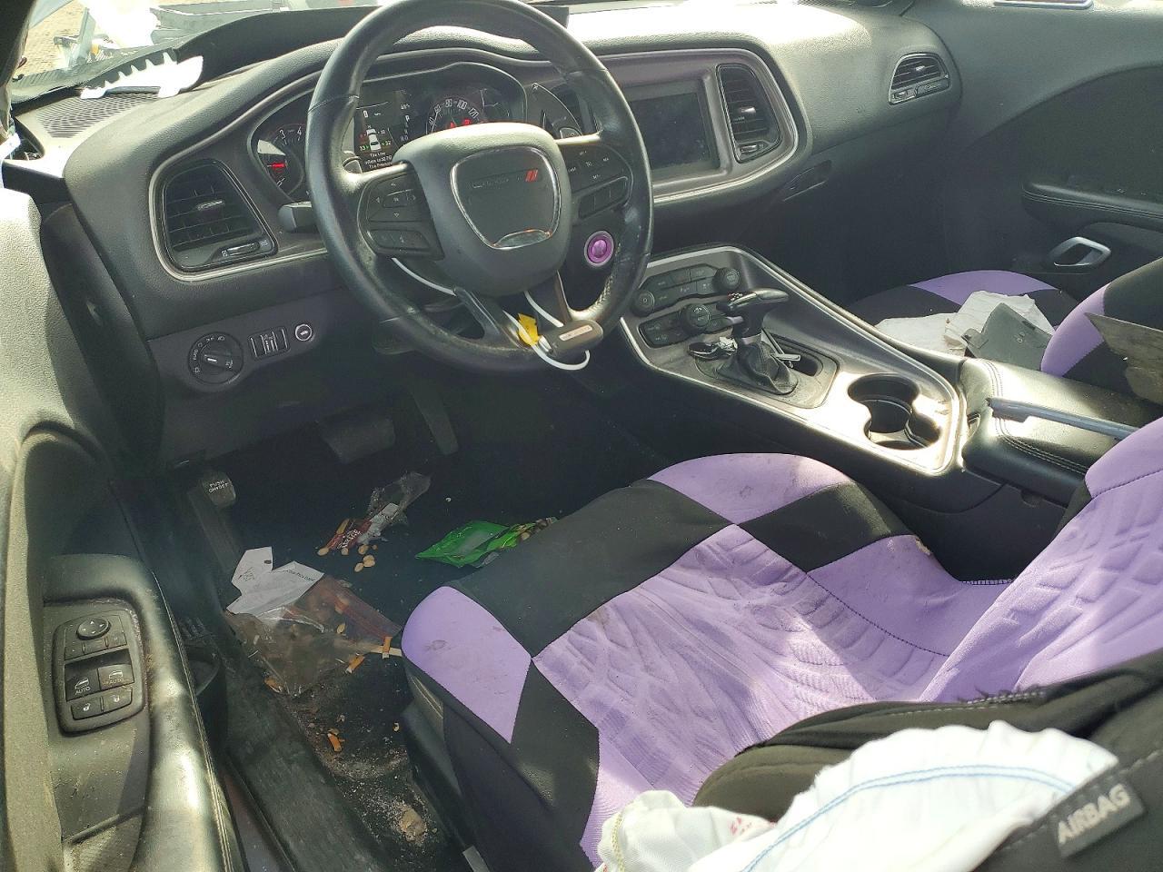 2022 Dodge Challenger R - zdjęcie 8