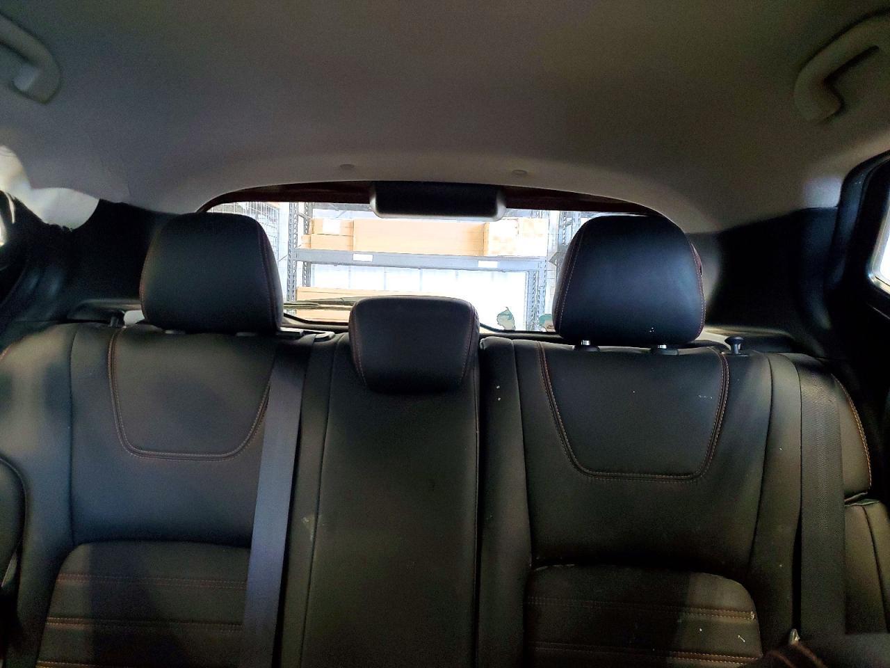 2020 Nissan Kicks Sr - zdjęcie 10