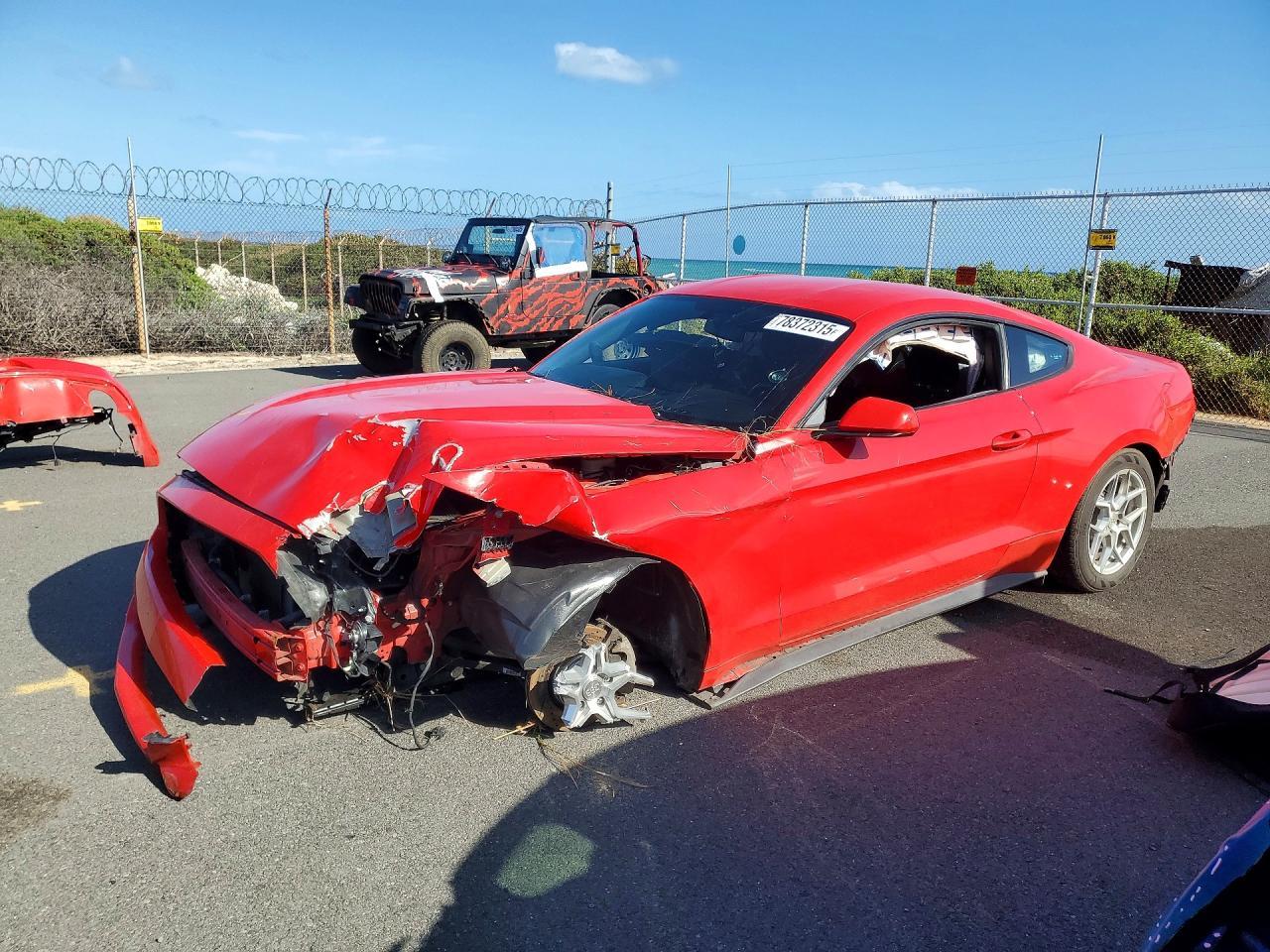 2016 Ford Mustang - zdjęcie główne