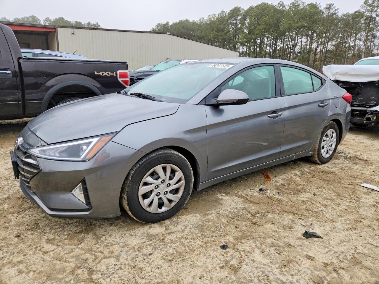 2019 Hyundai Elantra Se - zdjęcie główne