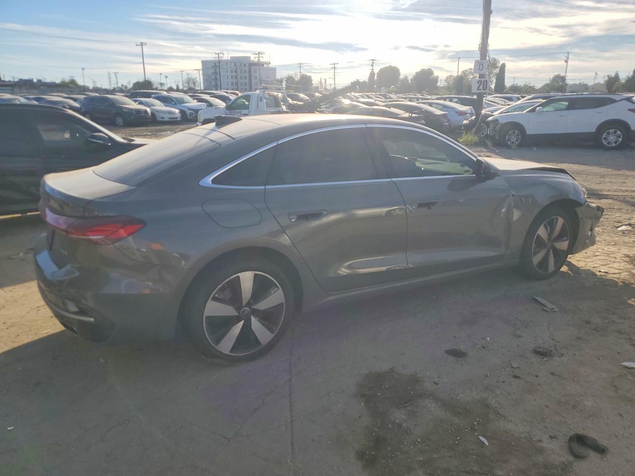 2025 Audi A5 Premium Plus - zdjęcie 3