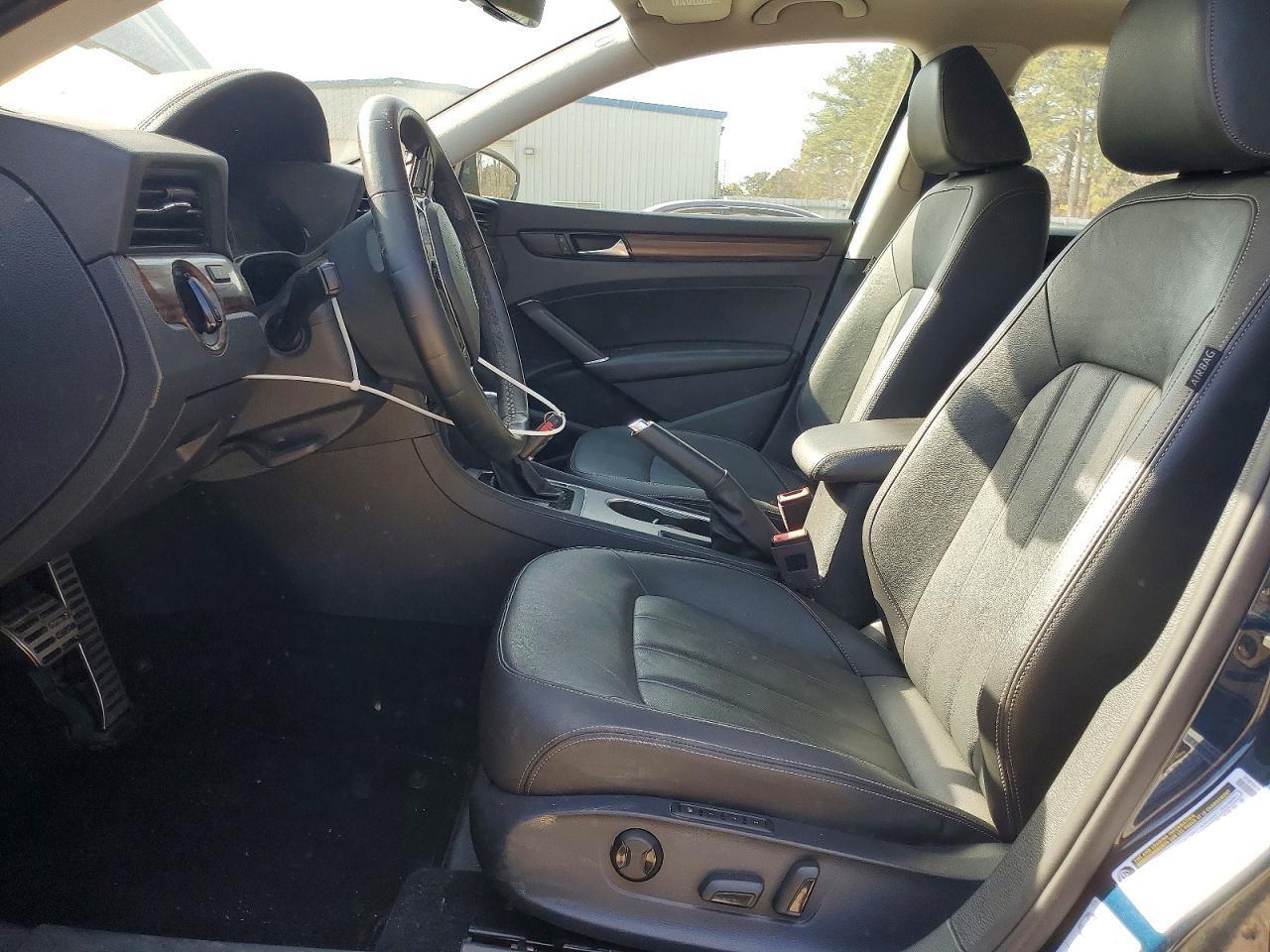 2020 Volkswagen Passat Sel - zdjęcie 7