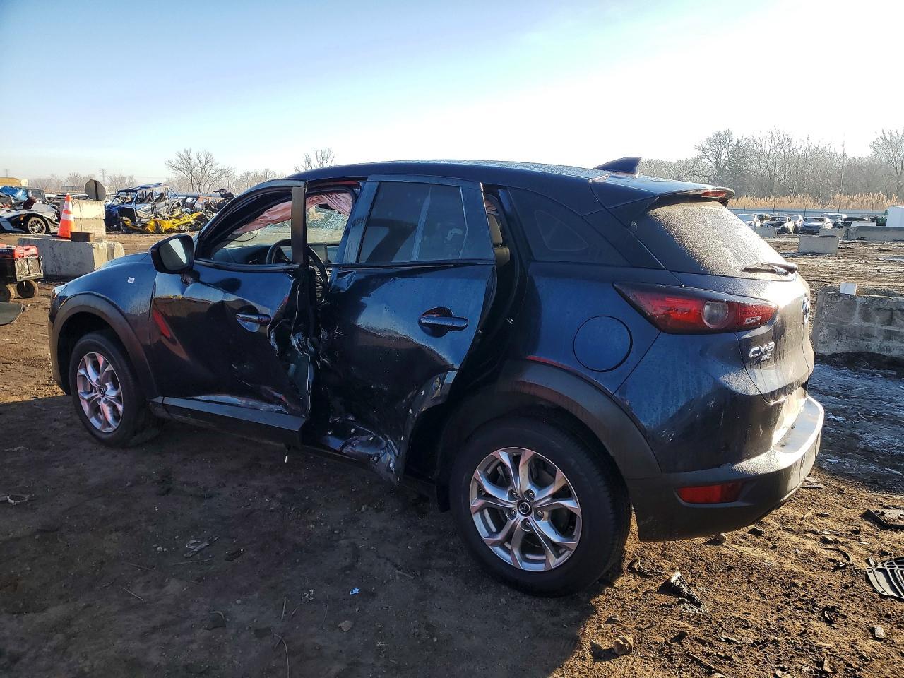 2020 Mazda Cx-3 Sport - zdjęcie 2