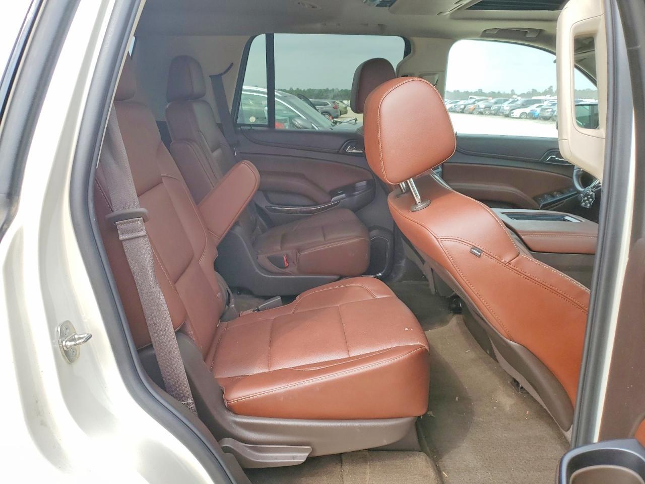 2015 Chevrolet Tahoe C1500 Ltz - zdjęcie 11