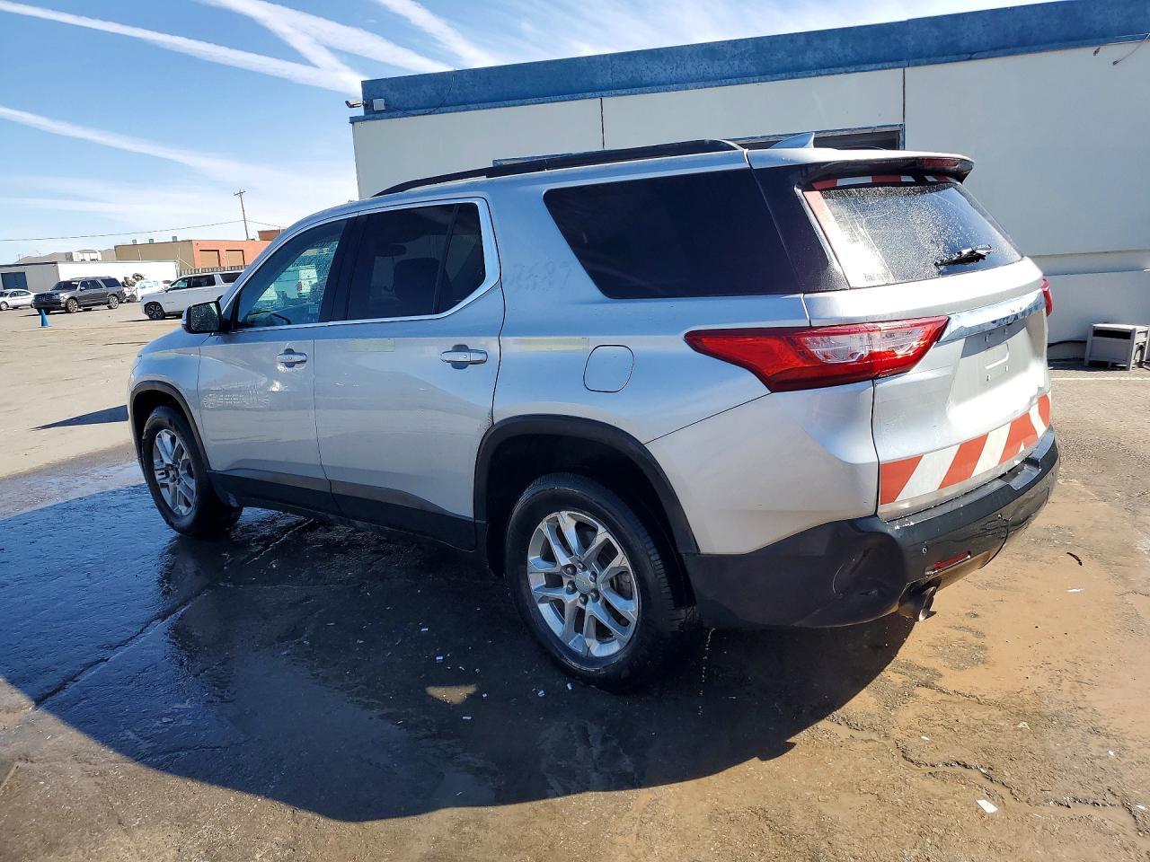 2019 Chevrolet Traverse Lt - zdjęcie 2
