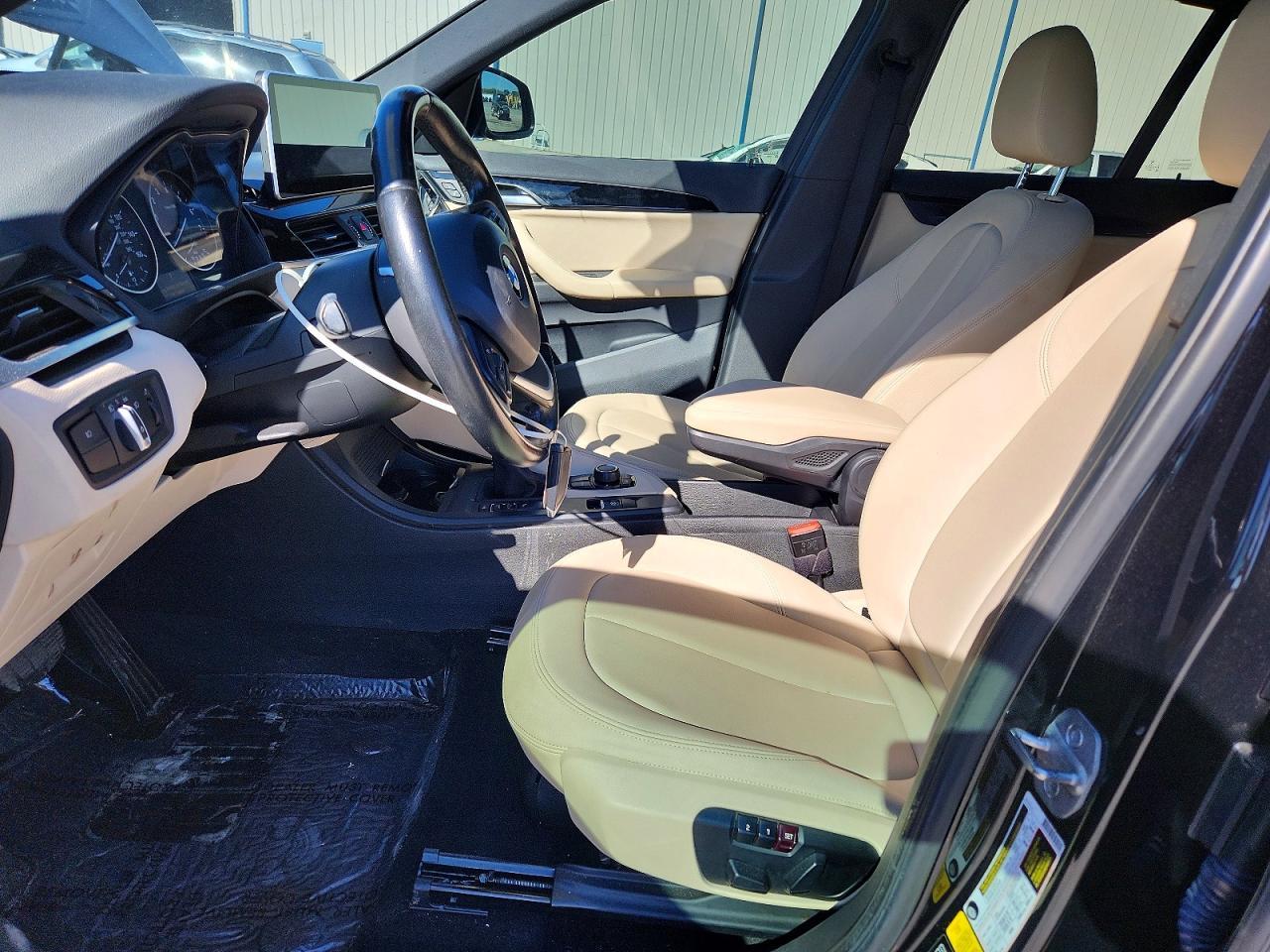2017 BMW X1 xDrive28I - zdjęcie 7