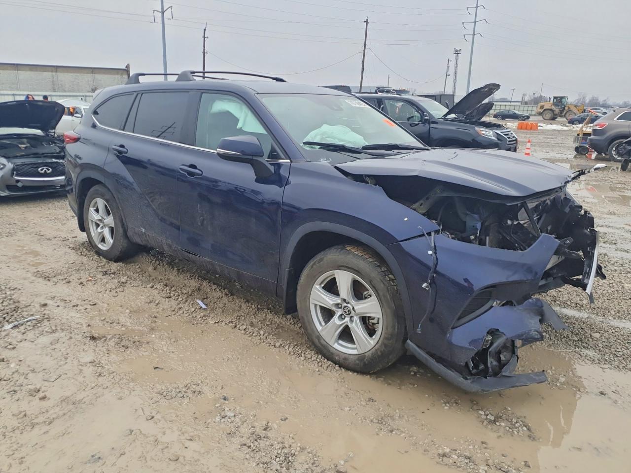 2022 Toyota Highlander L - zdjęcie 4