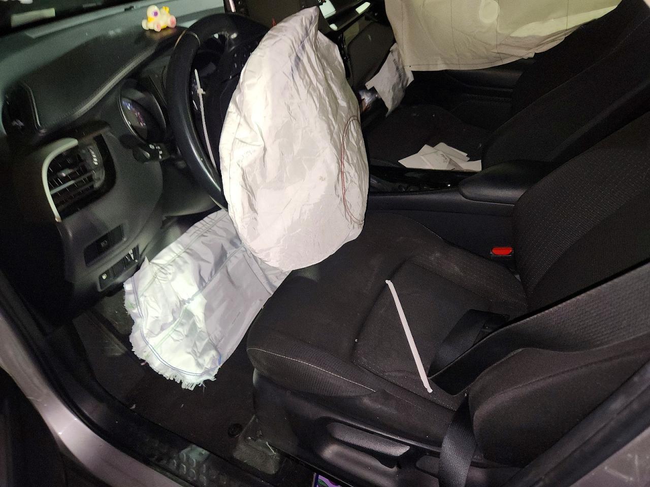 2019 Toyota C-Hr Xle - zdjęcie 7