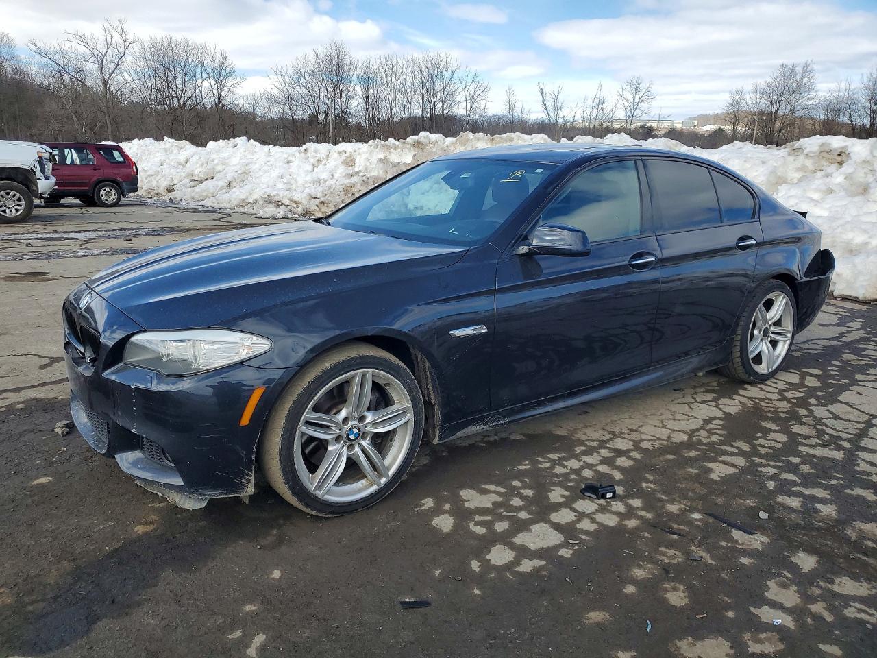 2013 BMW 535 Xi - zdjęcie główne