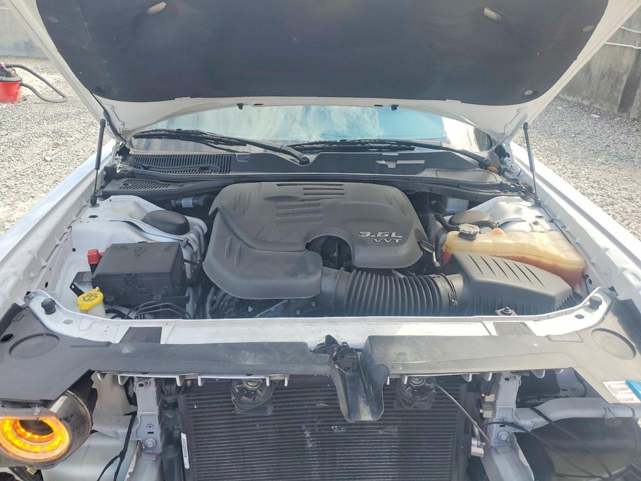 2023 Dodge Challenger Sxt - zdjęcie 11