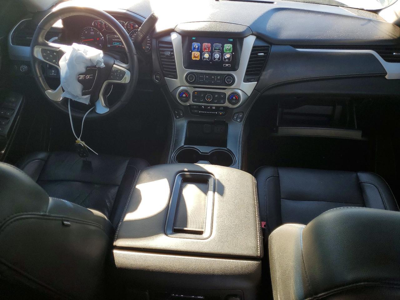 2019 GMC Yukon Xl K1500 Slt - zdjęcie 8