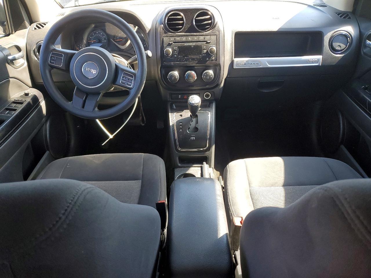 2016 Jeep Compass Sport - zdjęcie 8