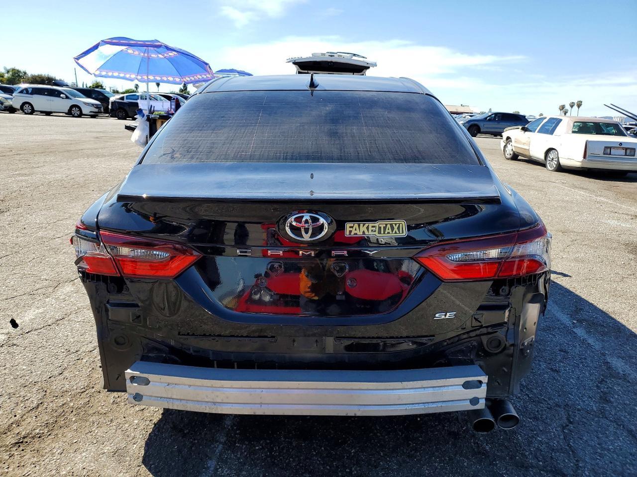 2024 Toyota Camry Se Night Shade - zdjęcie 6