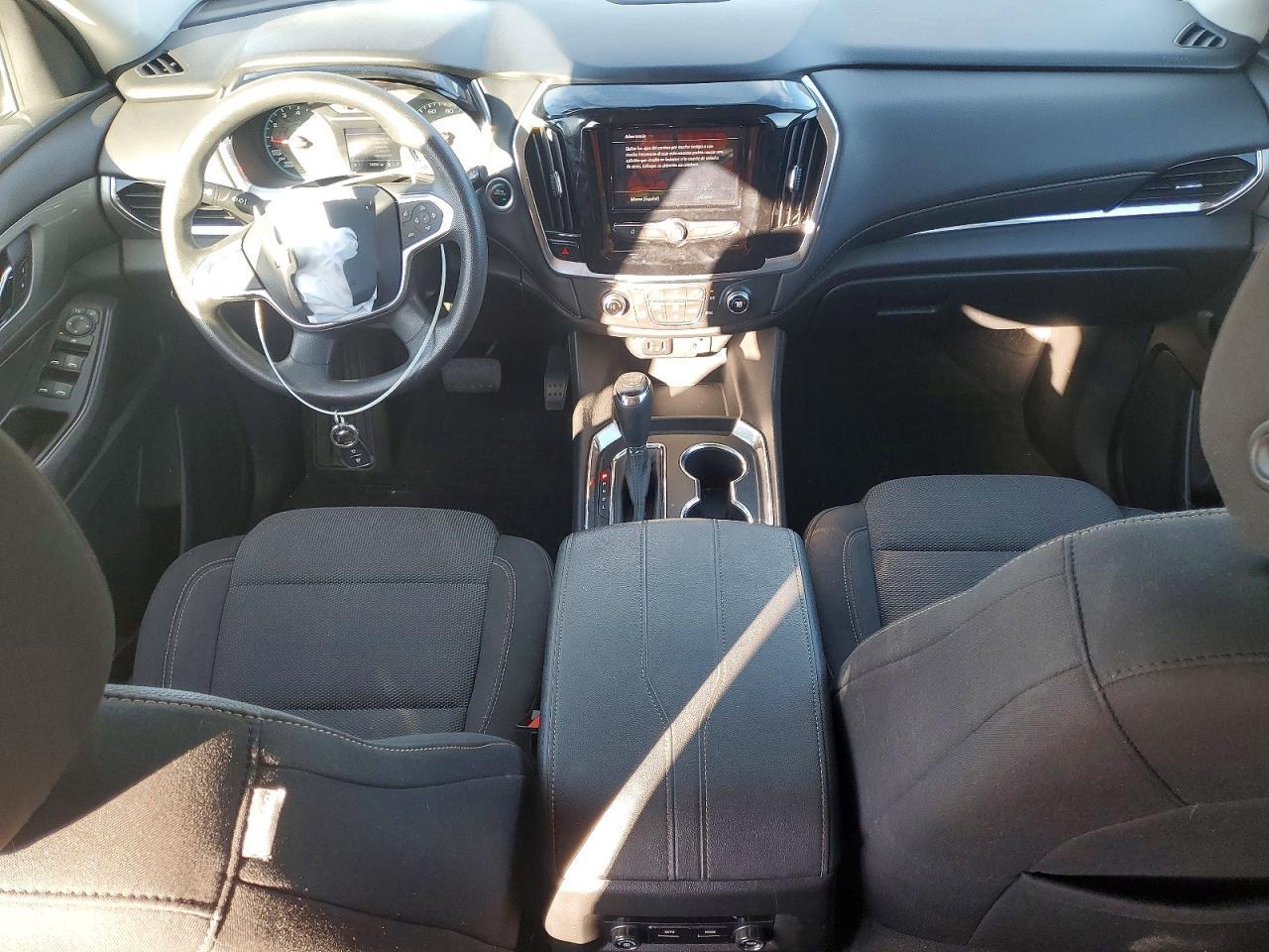 2020 Chevrolet Traverse Ls - zdjęcie 8