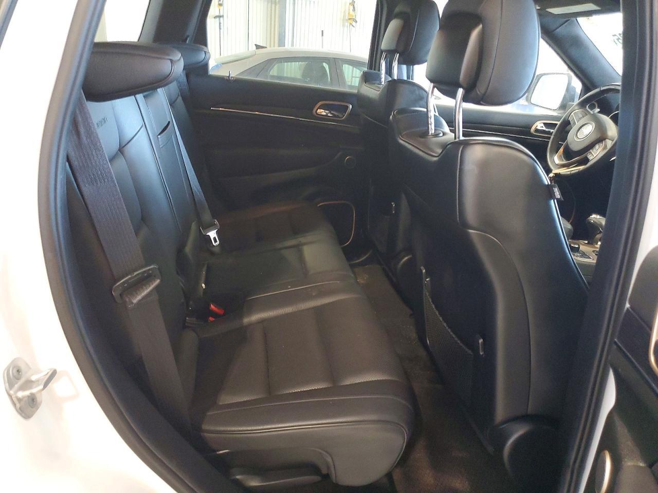 2014 Jeep Grand Cherokee Summit - zdjęcie 11