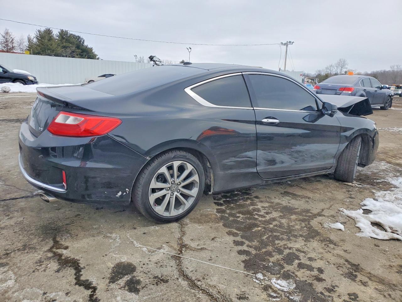 Honda Accord - zdjęcie 3