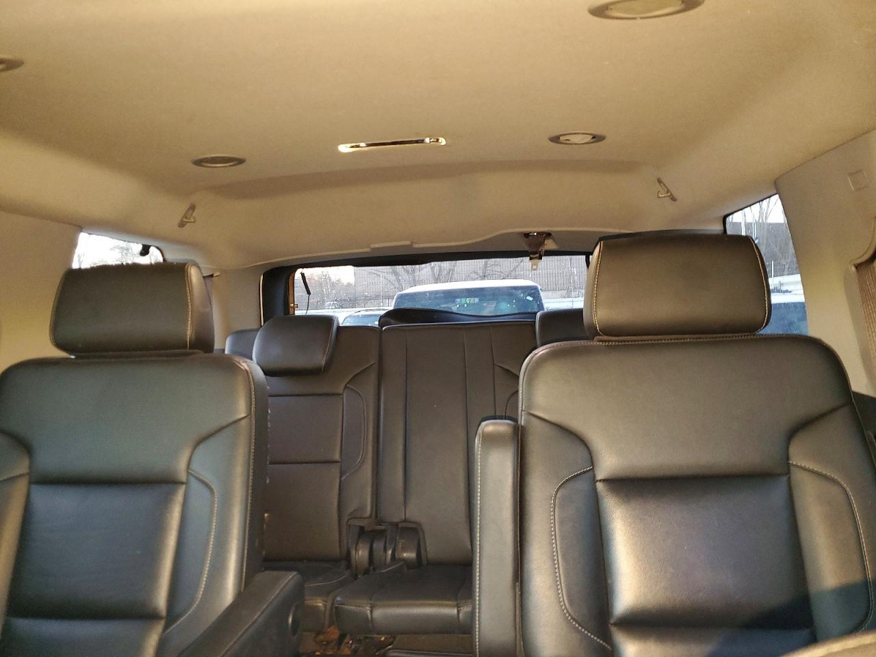 2016 Chevrolet Tahoe K1500 Lt - zdjęcie 10